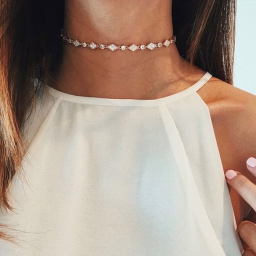 rhinestone choker necklace